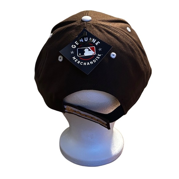 Brown and Gold Padres Baseball Hat - Picture 2 of 5